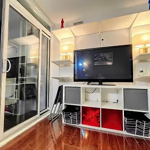 Executive 2 Beds With Lakeview Cn Tower Rogers Centre Island Apartment Toronto